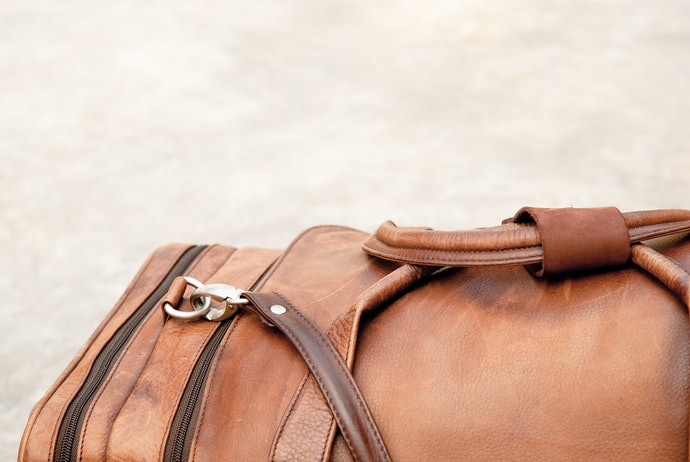 Top 10 Best Hand Bags For Travel In 2020